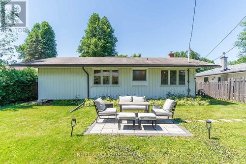 2995 Cowan Crescent, Ottawa, ON 