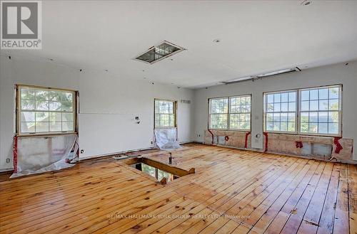 311 Lake Drive N, Georgina, ON 