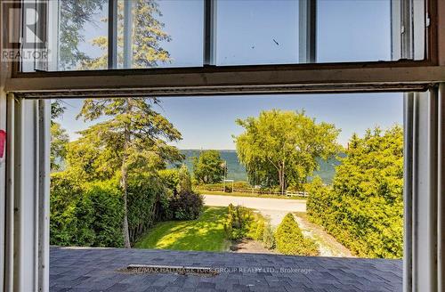 311 Lake Drive N, Georgina, ON 