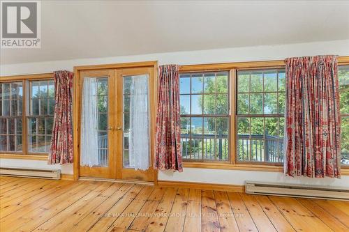 311 Lake Drive N, Georgina, ON 