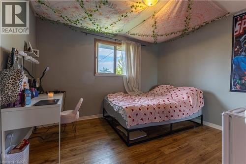 Wood-finish flooring with a neutral wall color - 120 Union Street S, Cambridge, ON 