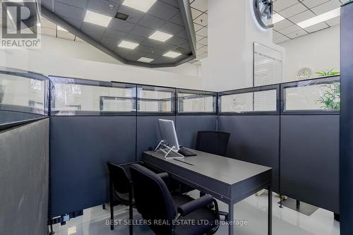 150 - 4 Robert Speck Parkway, Mississauga, ON 