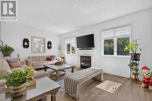 15 Bonnie Braes Drive, Brampton, ON 