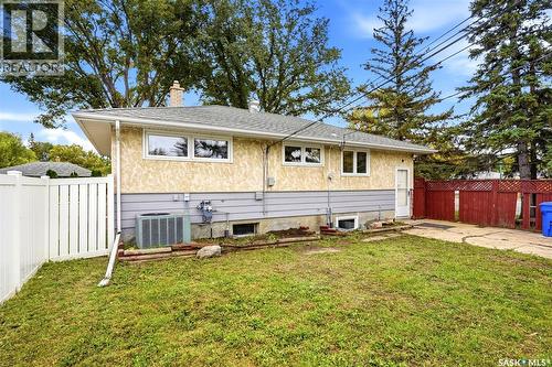 2 Sampson Place, Regina, SK 