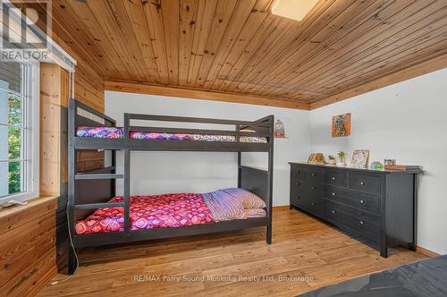 24 Deer Point Road, Seguin, ON 
