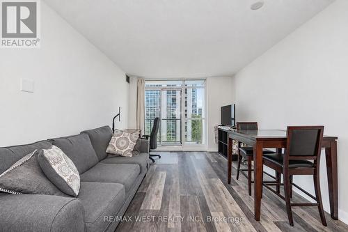 522 - 600 Fleet Street, Toronto, ON 