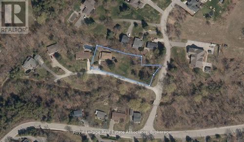Property Lines - 8 Ann Street, Halton Hills, ON 