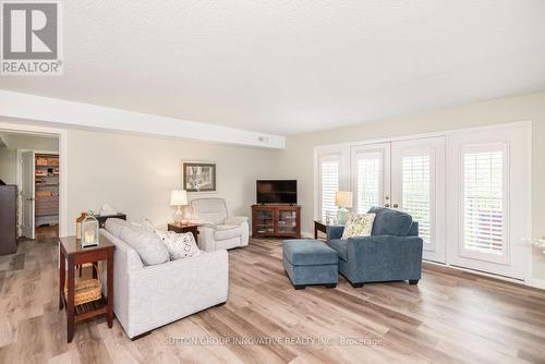 303 - 908 Mohawk Road E, Hamilton, ON 