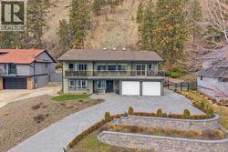 2218 Omineca Place Kelowna, BC V1V 1H7