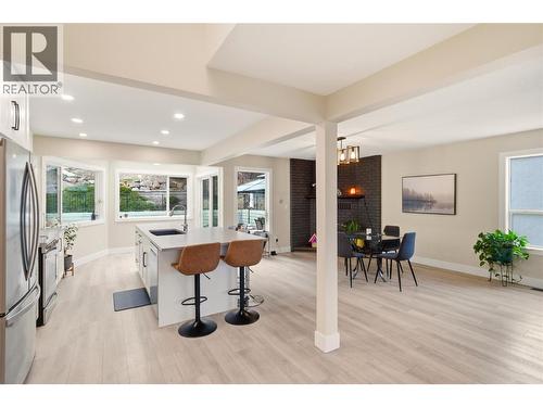 2218 Omineca Place, Kelowna, BC 