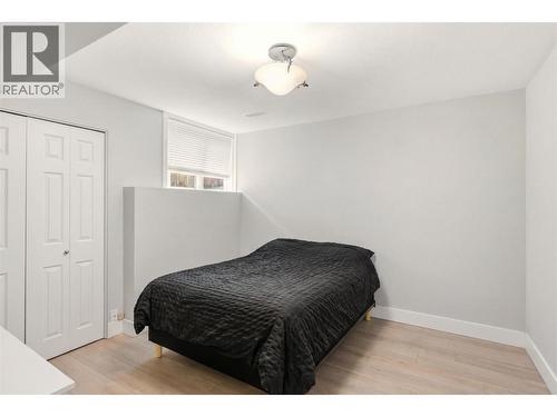 2218 Omineca Place, Kelowna, BC 