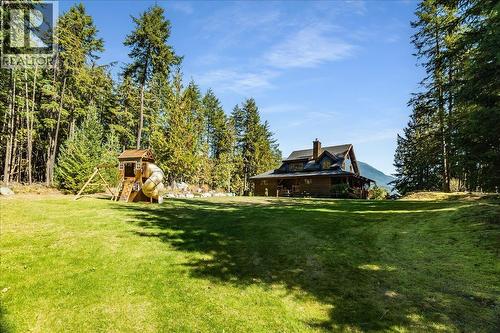 9233 31 Highway, Kaslo, BC 
