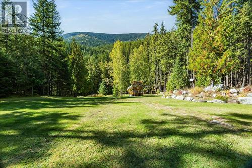 9233 31 Highway, Kaslo, BC 