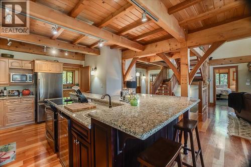 9233 31 Highway, Kaslo, BC 