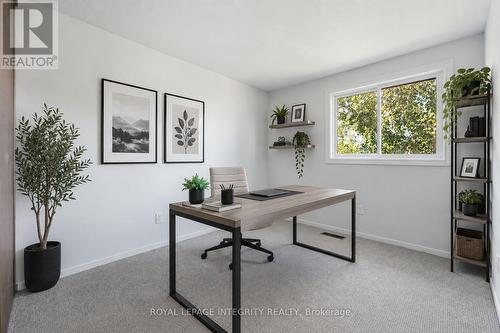 909 Lawnsberry Drive, Ottawa, ON 