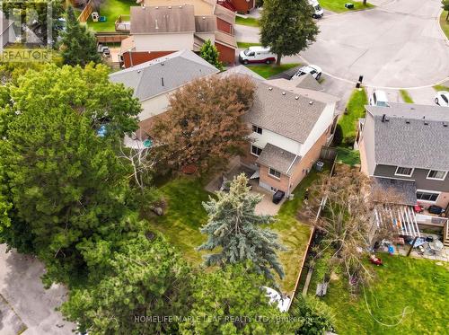 12 Giles Court, Whitby, ON 