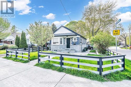 1306 Kingston Road, Toronto, ON 