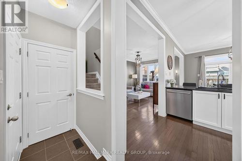 556 Sunlit Circle, Ottawa, ON 