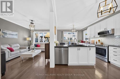 556 Sunlit Circle, Ottawa, ON 