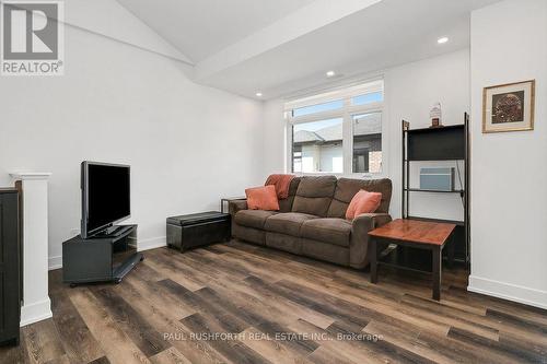 Living Room - J - 310 Tulum Crescent, Ottawa, ON 
