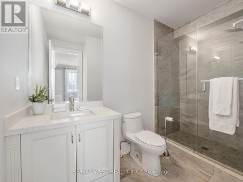 5 Paula Boulevard, Toronto, ON 