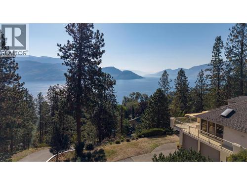 Breathtaking views! - 4632 / 4624 Minto Street, Peachland, BC 