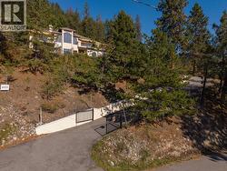 Entrance to property - 