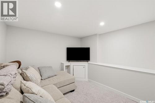 704 Mcpherson Avenue, Saskatoon, SK 
