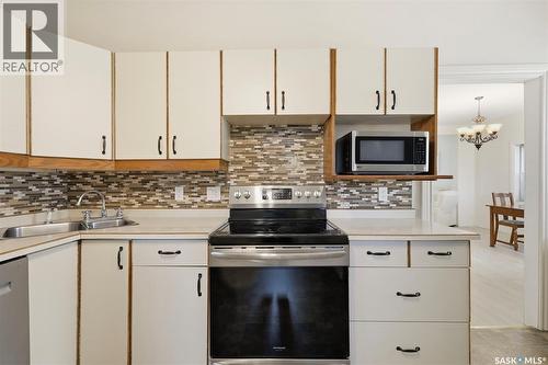 704 Mcpherson Avenue, Saskatoon, SK 