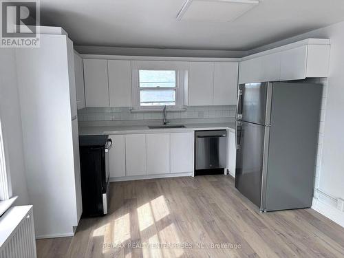 1187 Hurontario Street, Mississauga, ON 