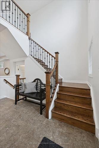 7 Hardy Street, Guelph (St. George'S), ON 
