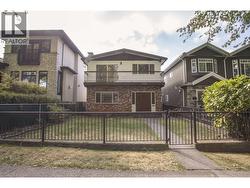 950 E 38TH AVENUE Vancouver, BC V5W 1J3