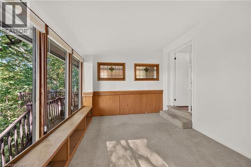 2 Helen Street, Dundas, ON 