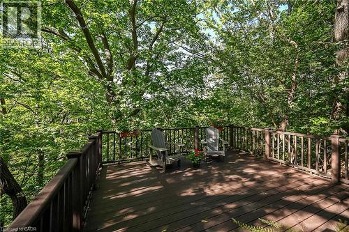 2 Helen Street, Dundas, ON 