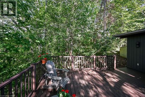 2 Helen Street, Dundas, ON 