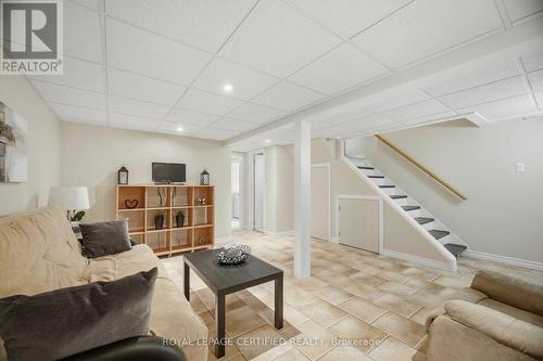 2 Grove Park Square, Brampton, ON 