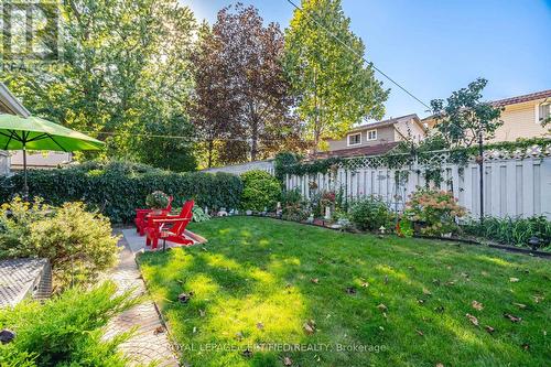 2 Grove Park Square, Brampton, ON 