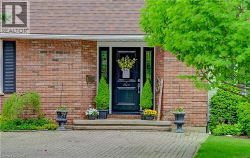 11 Lorraine Drive, Linwood, ON 