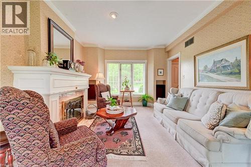 11 Lorraine Drive, Linwood, ON 