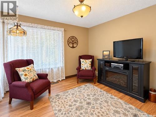 21 Wilfred Street, Grand Coulee, SK 