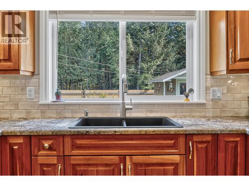 939 Fraser Avenue, 100 Mile House, BC 