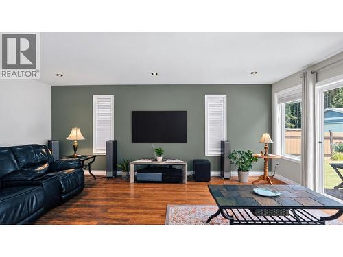 939 Fraser Avenue, 100 Mile House, BC 