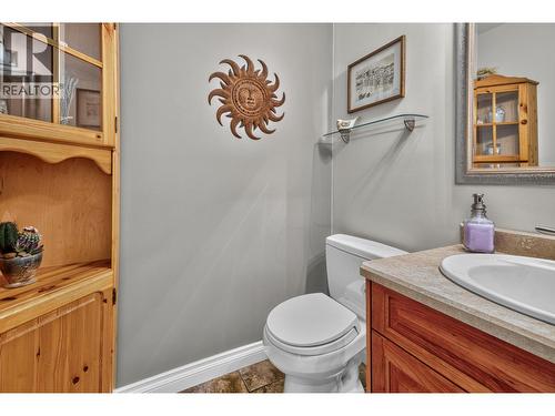 939 Fraser Avenue, 100 Mile House, BC 