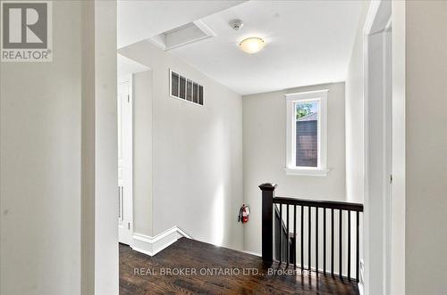 3 - 12 FOXBAR ROAD , Toronto, Ontario M4V 2G6 2