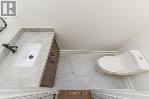 956 Fourth Street, Mississauga, ON - Indoor Photo Showing Bathroom