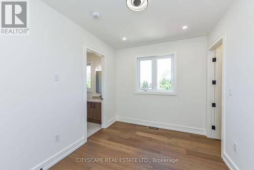 956 Fourth Street, Mississauga, ON - Indoor Photo Showing Other Room