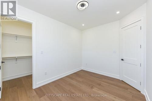 956 Fourth Street, Mississauga, ON - Indoor Photo Showing Other Room