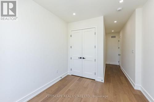 956 Fourth Street, Mississauga, ON - Indoor Photo Showing Other Room