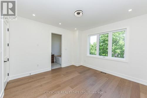 956 Fourth Street, Mississauga, ON - Indoor Photo Showing Other Room