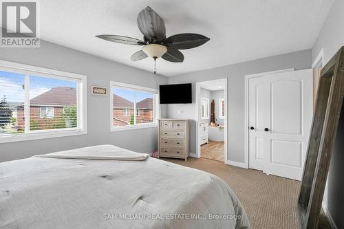 2191 Coldwater Street, Burlington, ON - Indoor Photo Showing Bedroom